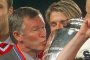 Алекс Фъргюсън напуска Манчестър Юнайтед след 26 години и 38 трофея