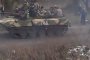 Бронетехника и оръдия на подстъпите на Донецк