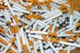 Разбиха 3 български нелегални фабрики за цигари в Испания