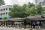  Автобусна спирка има зелен покрив и библиотека в Сингапур