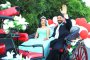 Василис Карас пее на сватбата на Фики