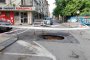   Камион пропадна в огромна яма в центъра на София