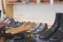  Румънски обущар направи обувки 70-и номер, за да се спазва дистанция