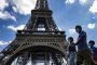Законопроект във Франция обвързва свободата на движение с ваксините 