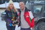Най-възрастният практикуващ скиор у нас Иван Раев посрещна вицепремиера Николова на Мечи чал