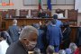  БСП скандира Оставка на шефа на парламента Ива Митева 