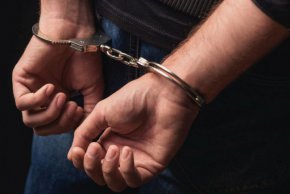 Арестуваха 55-годишен перничанин