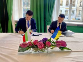 Петков и президентът на Украйна Володимир Зеленски подписаха съвместна декларация в подкрепа на европейската перспектива на Украйна