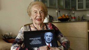 Мими Райнхард, която помага на германския индустриалец Оскар Шиндлер да състави прочутите си списъци, спасили стотици евреи по време на Холокоста
