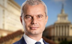 Лидерът на "Възраждане" Костадин Костадинов се оплака, че "Продължаваме промяната" търсели подкрепа за проектокабинета "Василев" от трима техни депутати, на които били предлагани "стимули".