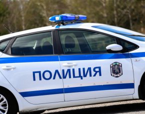 Сигнал за открадната лека кола е подаден в полицията на 25 юли от 34-годишен мъж от Велики Преслав