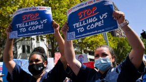 Здравните работници в Австралия призовават за повече персонал