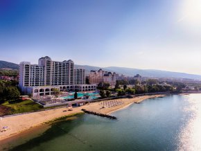 Пет хотела с близо 2 000 стаи, разположени в две от най-популярните дестинации на родното Черноморие - Слънчев бряг и Обзор, ще станат част от портфолиото на Hyatt Inclusive Collection догодина