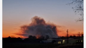 

По информация на сътрудника на Радио Стара Загора в Казанлък Георги Манев, пламъците са били изключително силни и продължават да се виждат от града. 