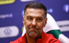 
Селекционерът на българския национален отбор по футбол Младен Кръстаич очаква труден мач с Черна гора в началото на квалификациите за европейското първенство през 2024 г