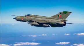 Чаудхари заяви, че МиГ-21 ще вземе участие в последния полет по време на авиошоу в Праяградж в неделя, според ANI News.