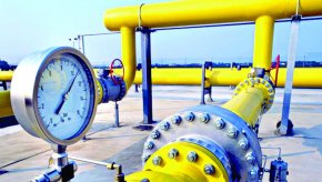
По-ниската цена в България се задържа от договорените количества азерски газ, но доставките на природен газ на терминал в Турция намаляват и количествата трябва да се компенсират с договорите от 2023 година, съобщи Веселин Синабов от Съвета на директорите на "Булгаргаз".
