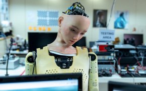 Китай ще създаде хуманоидни роботи до 2025г.