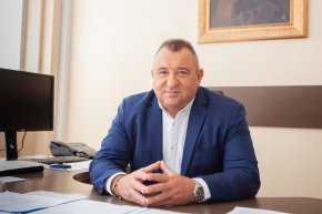Изпълнителният директор на Пирогов д-р Валентин Димитров 