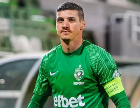 Българският национал Кирил Десподов вкара два гола при победата на ПАОК