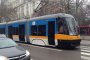 Трамвай влачи с метри жена в София