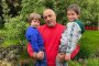   Борисов във форма с порасналите внуци: Фото на деня