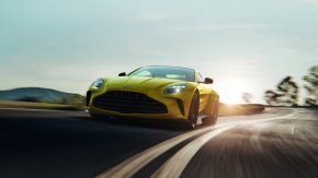 Спортният автомобил Vantage на Aston Martin е обновен за моделната 2025 г. със свеж външен дизайн, обновен интериор и голям скок в мощността.