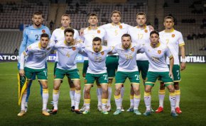 Българският национален отбор по футбол запази 83-ата си позиция в световната ранглиста на ФИФА за месец март.