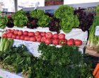 Български зеленчуци, агнешко месо и яйца се предлагат на пазарите в Красно село и Иван Вазов за Великден