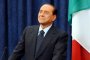 Правителството на Берлускони оцеля при вот на доверие 