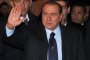 Берлускони не ще телефон заради СРС-та