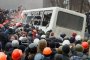 Властите в Киев уж владеят ситуацията, но сблъсъците не стихват