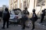 Двама полицаи убити при два взрива в Кайро