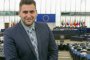 Евродепутат от ГЕРБ опровергава вицето си Дончев за спирането еврофондовете