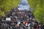   150 000 протестират срещу Макрон в Париж