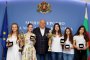  Медалистите от Европейското отборно първенство по шахмат с почетни плакети