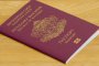 Във Великобритания - вече с международен паспорт