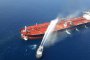  2 ракети удариха ирански танкер, петролът се излива в Червено море