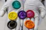 Китайските презервативи са малки - оплака се здравният министър на Зимбабве