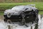 За колко се поддржа супер кола Bugatti? 