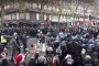 Стотици арестувани при протест в Париж (Видео)