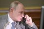 Путин говори по телефона