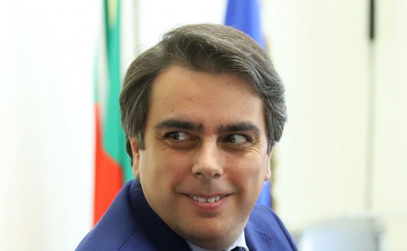 Асоциацията на работодателите в България поиска от финансовия министър Асен