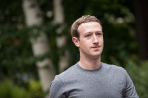 Главният изпълнителен директор на Фейсбук Марк Зукърбърг загуби около 30 млрд. долара