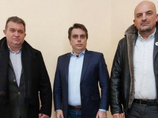 Вицепремиерът и финансов министър Асен Василев е обещал на депутата