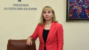 Ковачева изпрати становище до Нинова относно публикувания за обществено обсъждане законопроект за събиране на вземания по потребителски договори
