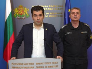 Премиерът Кирил Петков обяви че България се присъединява към другите