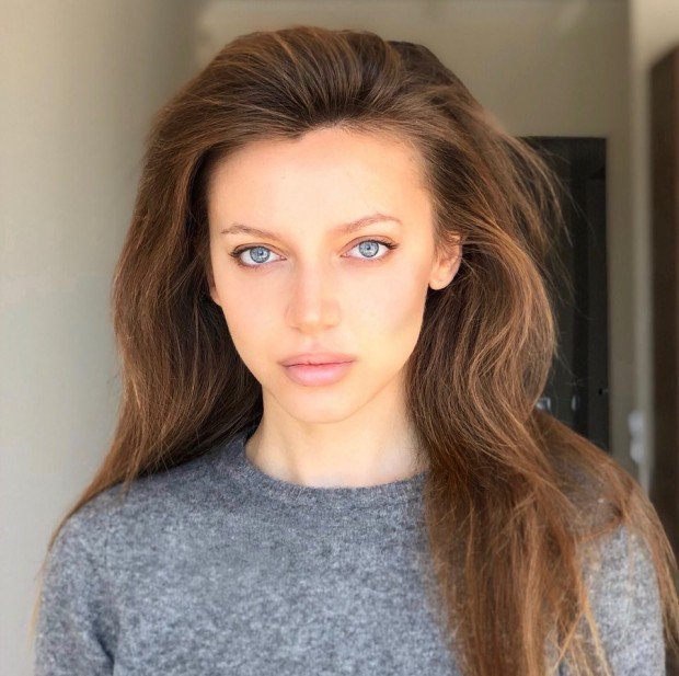 В края на месец март 23-годишната българска актриса и модел