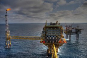  Финландия и Швеция минаха на по-скъпия петрол от Северно море