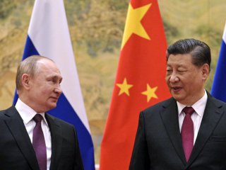 Руското правителство е помолило Китай за военно оборудване и друга